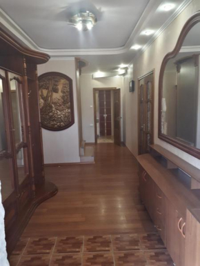 Holiday home on ulitsa Eniseyskaya